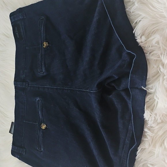 Liverpool The Trouser Short Dark Blue Cuffed Jean Shorts with 5.5" Inseam - Picture 3 of 12